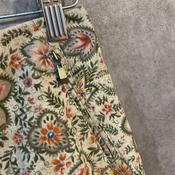 Talbots Cotton Vintage Tan Floral Knee Length Skirt with Slit Corduroy Blush - Picture 4 of 7